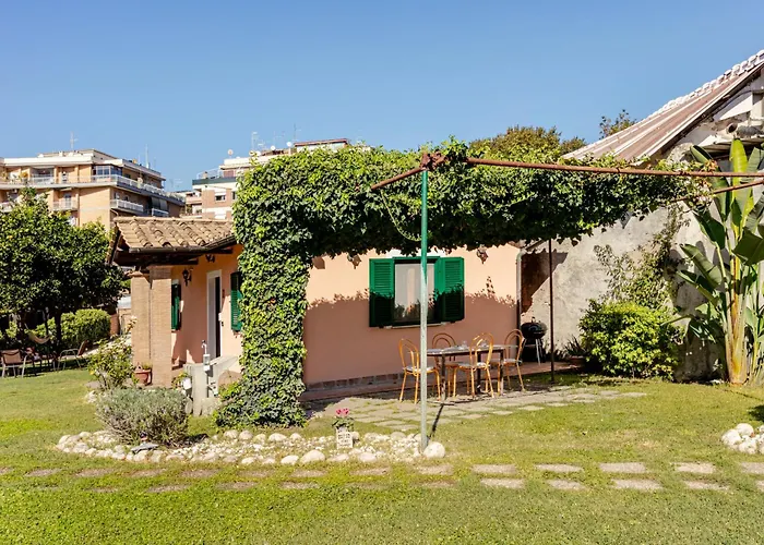 With Large Garden And Free Parking